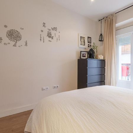 Apartamentos Eloisa Madrid Chambre photo