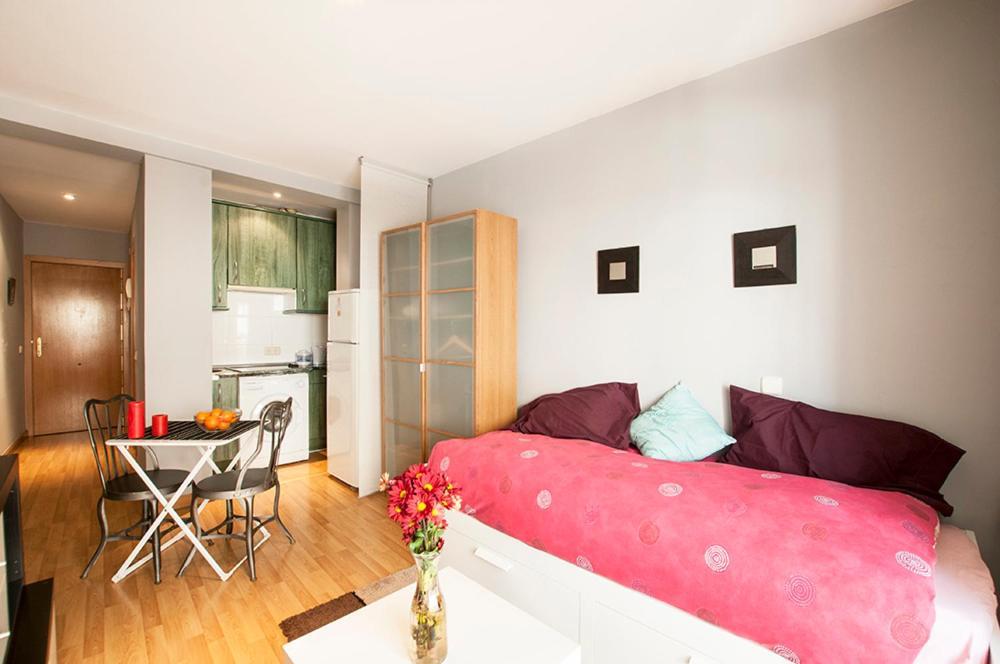 Apartamentos Eloisa Madrid Chambre photo