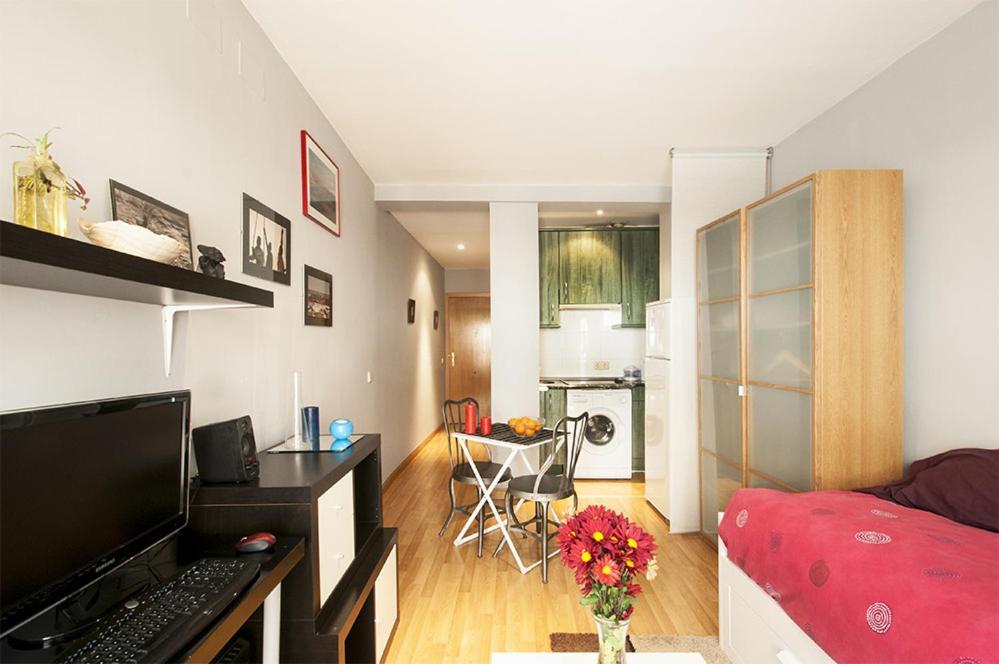 Apartamentos Eloisa Madrid Chambre photo